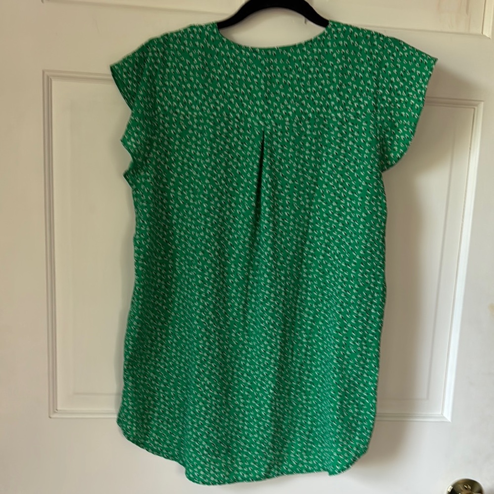 Adrianna Papell Emerald Flutter Sleeve Blouse with Subtle Print - Picture 3 of 7